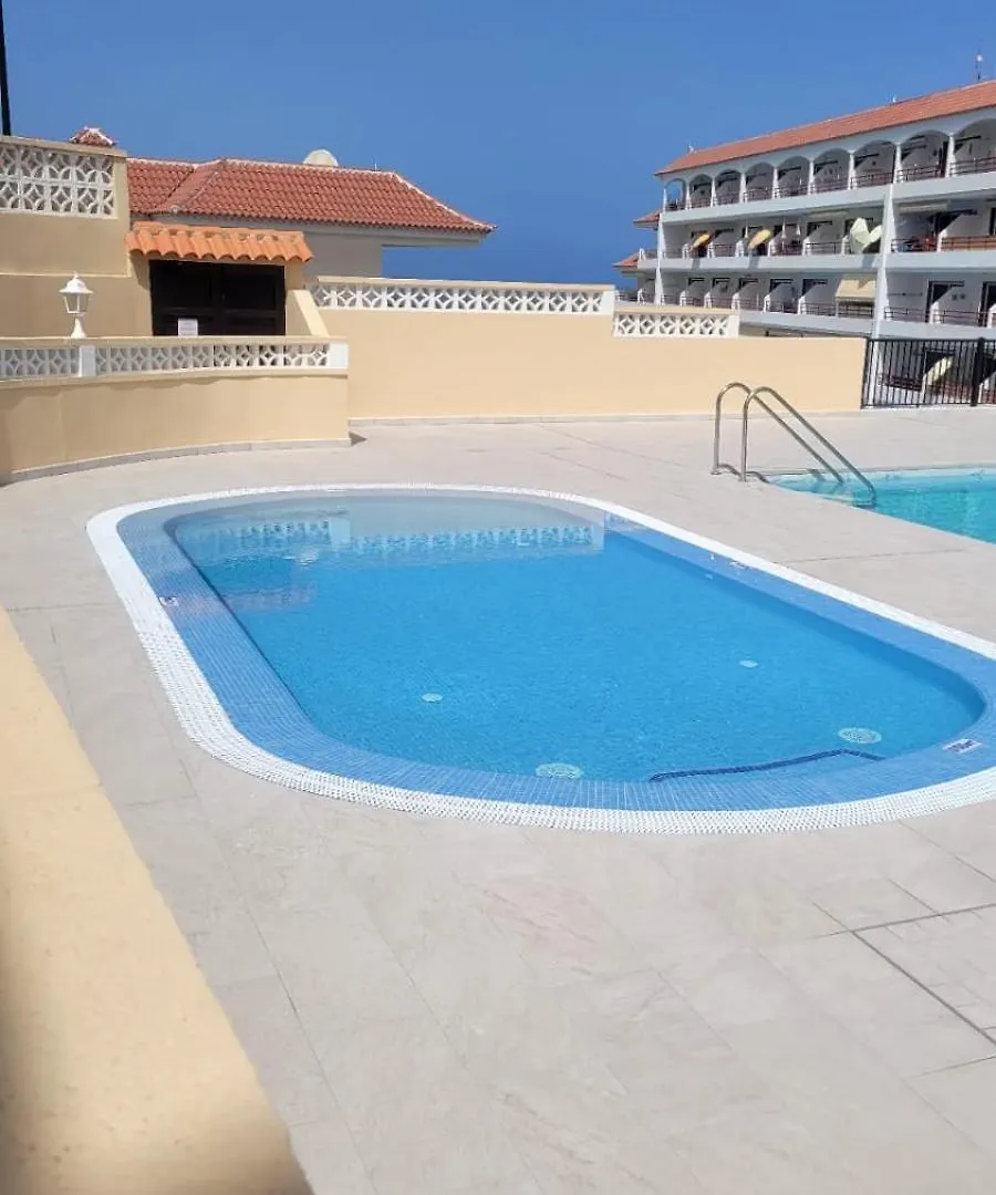 Oceanfront Beach Apartment La Arena Puerto de Santiago